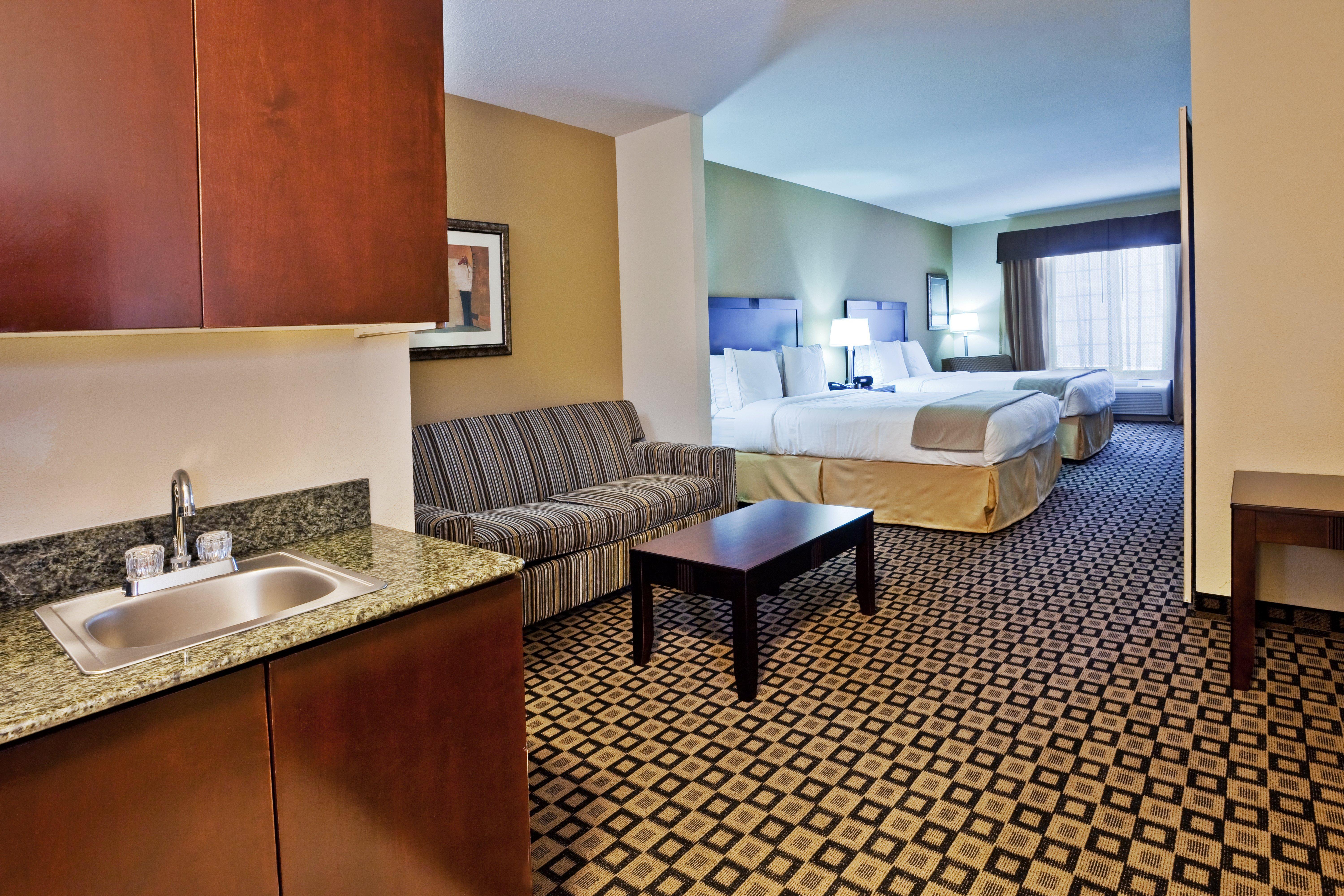 Holiday Inn Express & Suites Clovis By Ihg Buitenkant foto