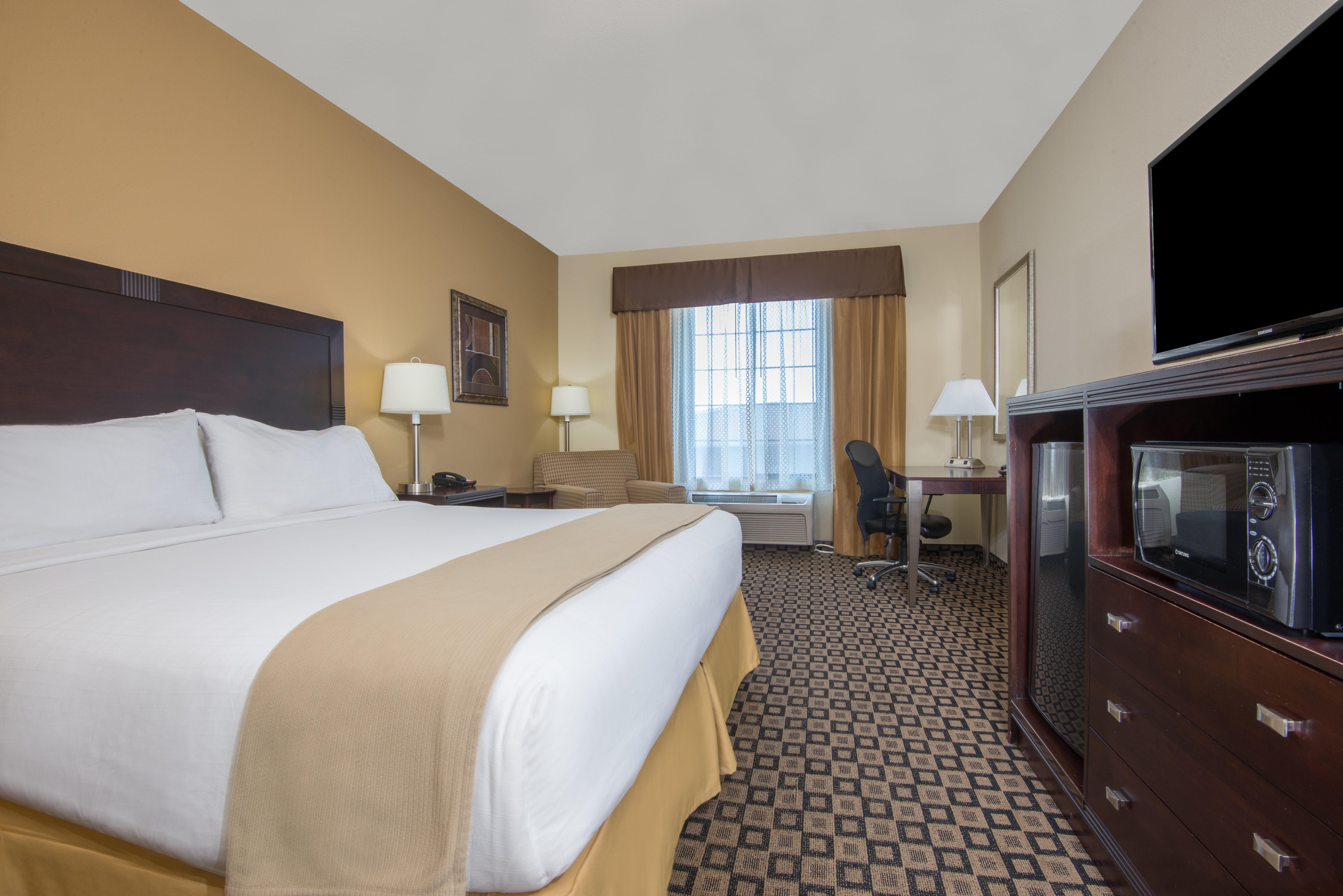 Holiday Inn Express & Suites Clovis By Ihg Buitenkant foto