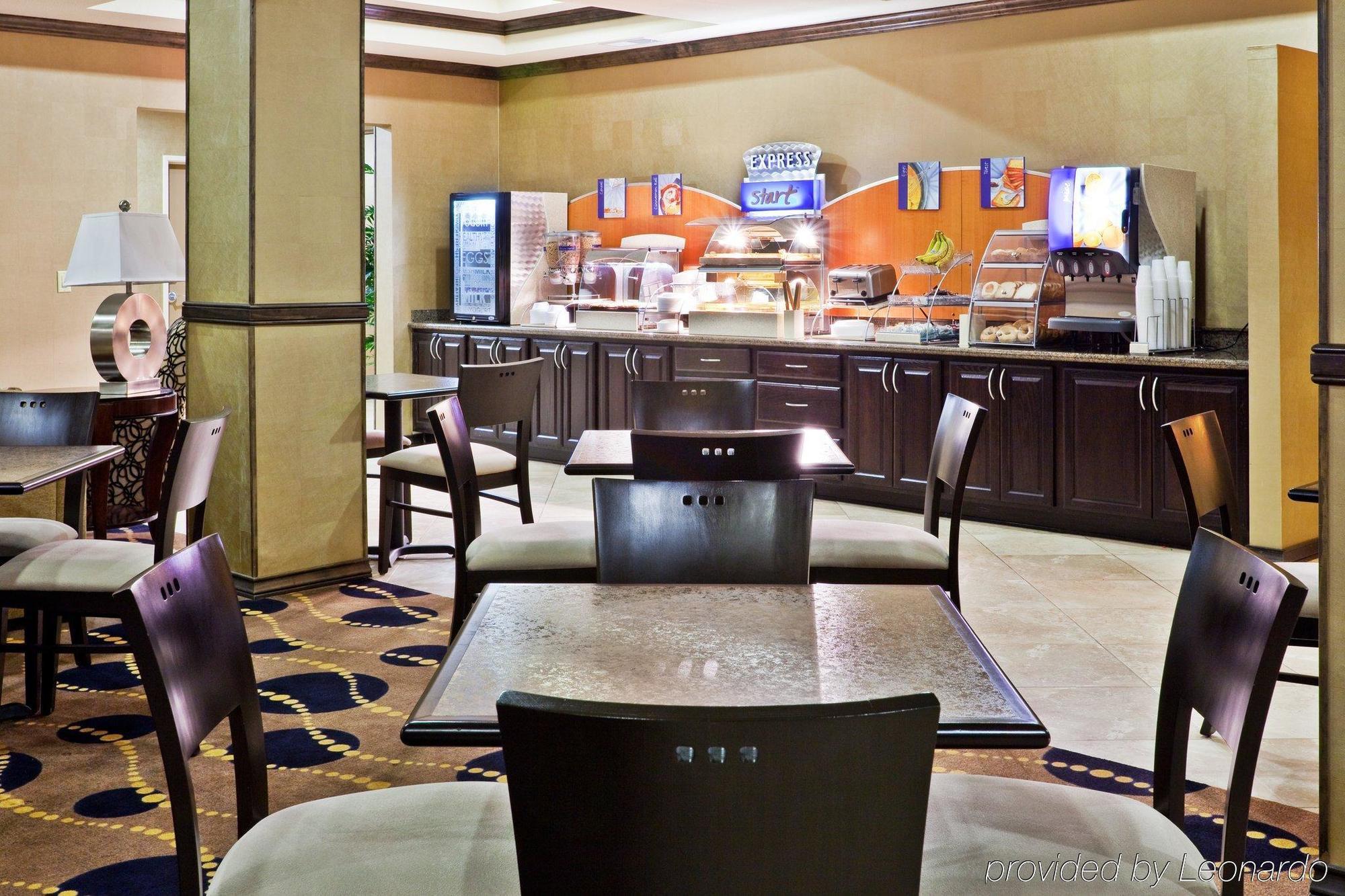 Holiday Inn Express & Suites Clovis By Ihg Restaurant foto