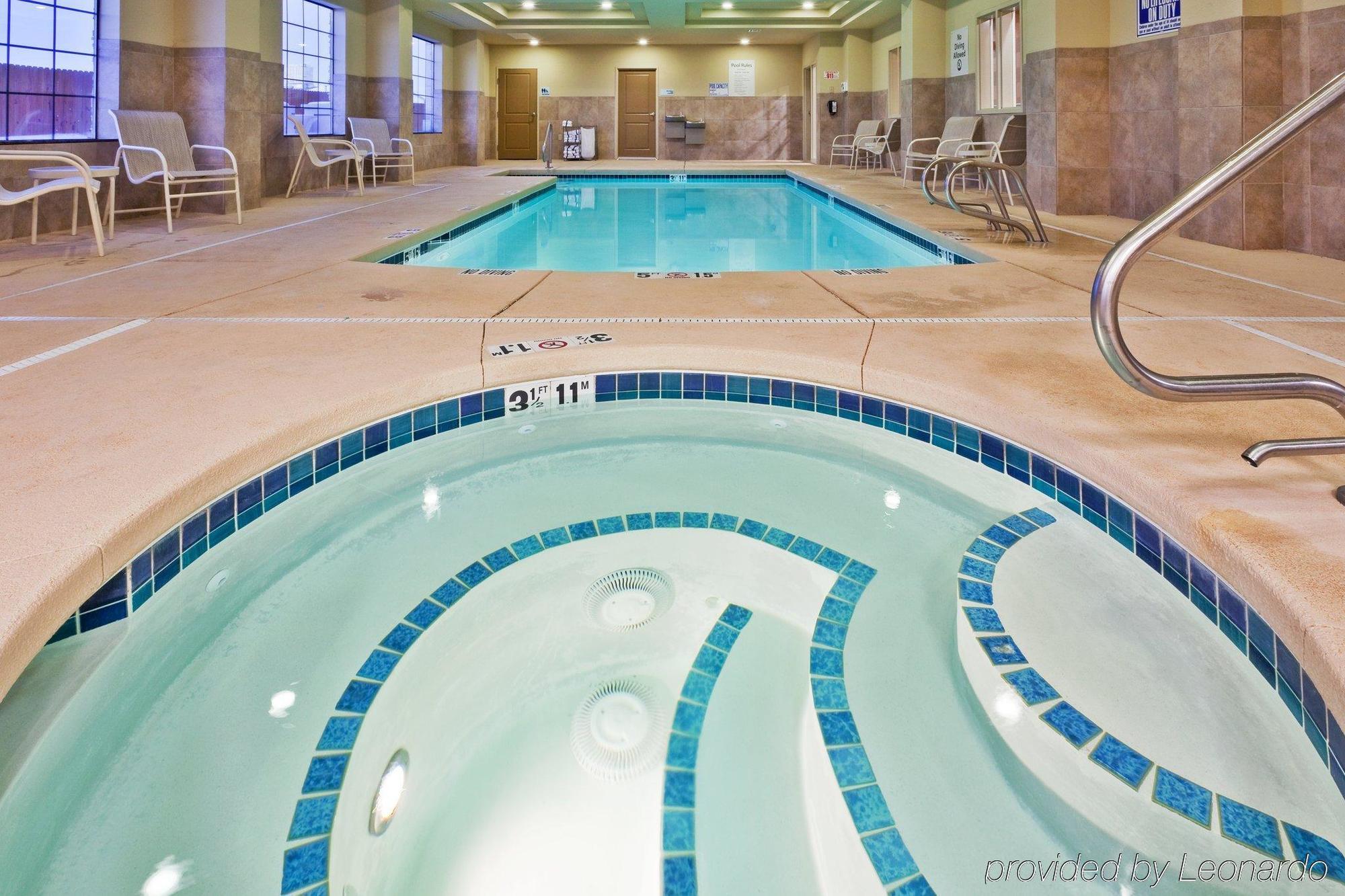 Holiday Inn Express & Suites Clovis By Ihg Faciliteiten foto