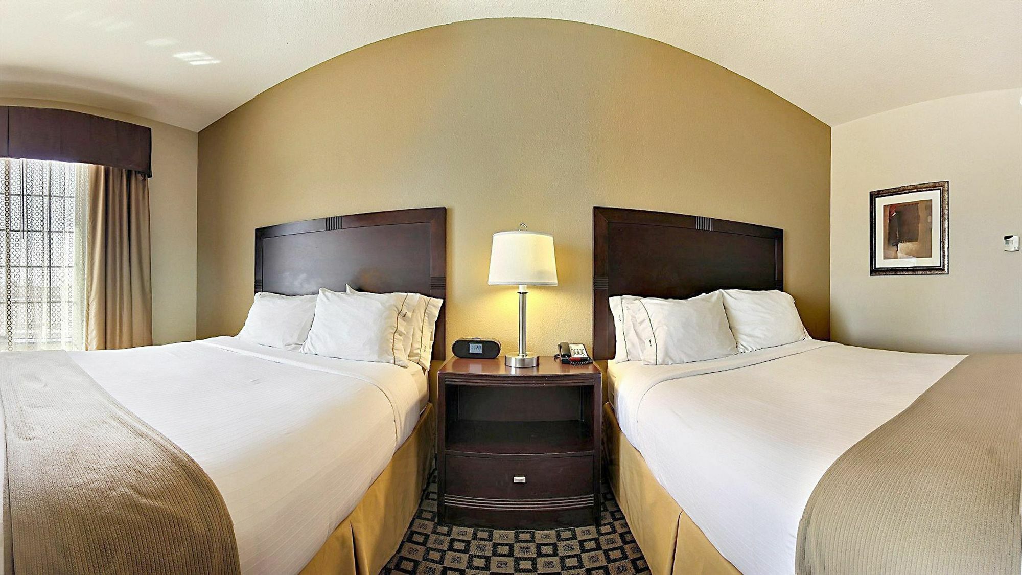 Holiday Inn Express & Suites Clovis By Ihg Buitenkant foto
