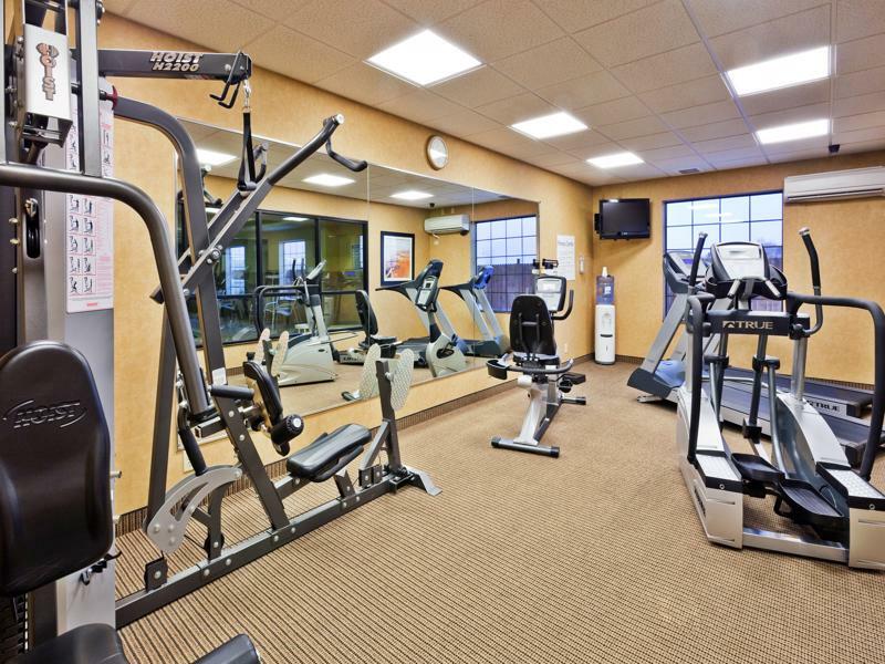 Holiday Inn Express & Suites Clovis By Ihg Buitenkant foto